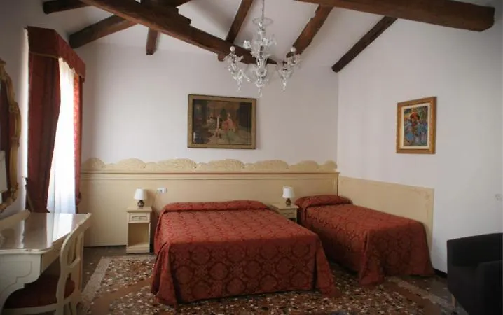 Aquavenice Locazione Turistica 2*, Venice Italy