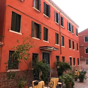 Apartahotel Marin 